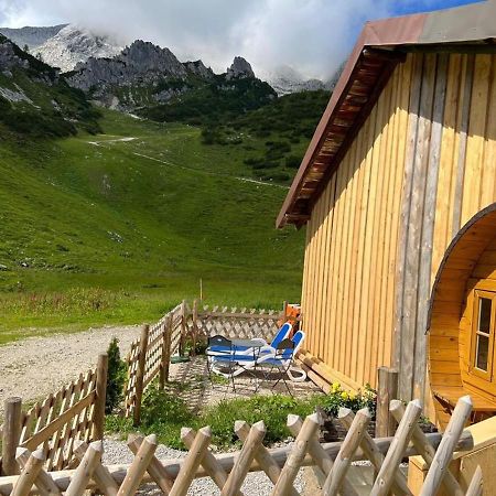 Hochalm-Premium-Campingfass Auf 1705 M, No Car Access ガルミッシュ・パルテンキルヒェン エクステリア 写真
