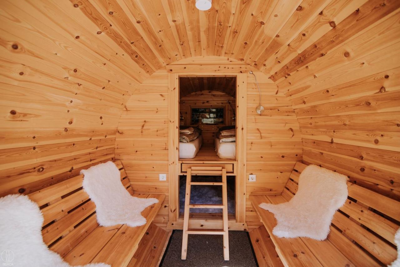 Hochalm-Premium-Campingfass Auf 1705 M, No Car Access ガルミッシュ・パルテンキルヒェン エクステリア 写真
